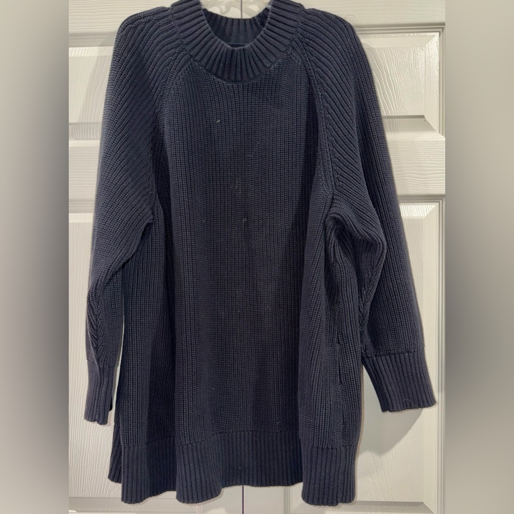 Lands End Women’s Sz 3X Black Long Sleeve Ribbed Knit Sweater - Small Hole